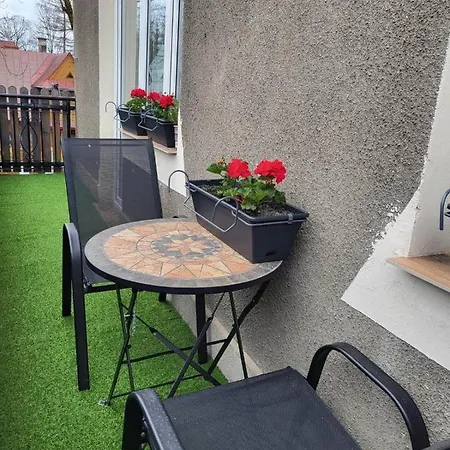 アパート Apartament Owczy Dwor *